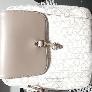 COPY - Mochila Cuero